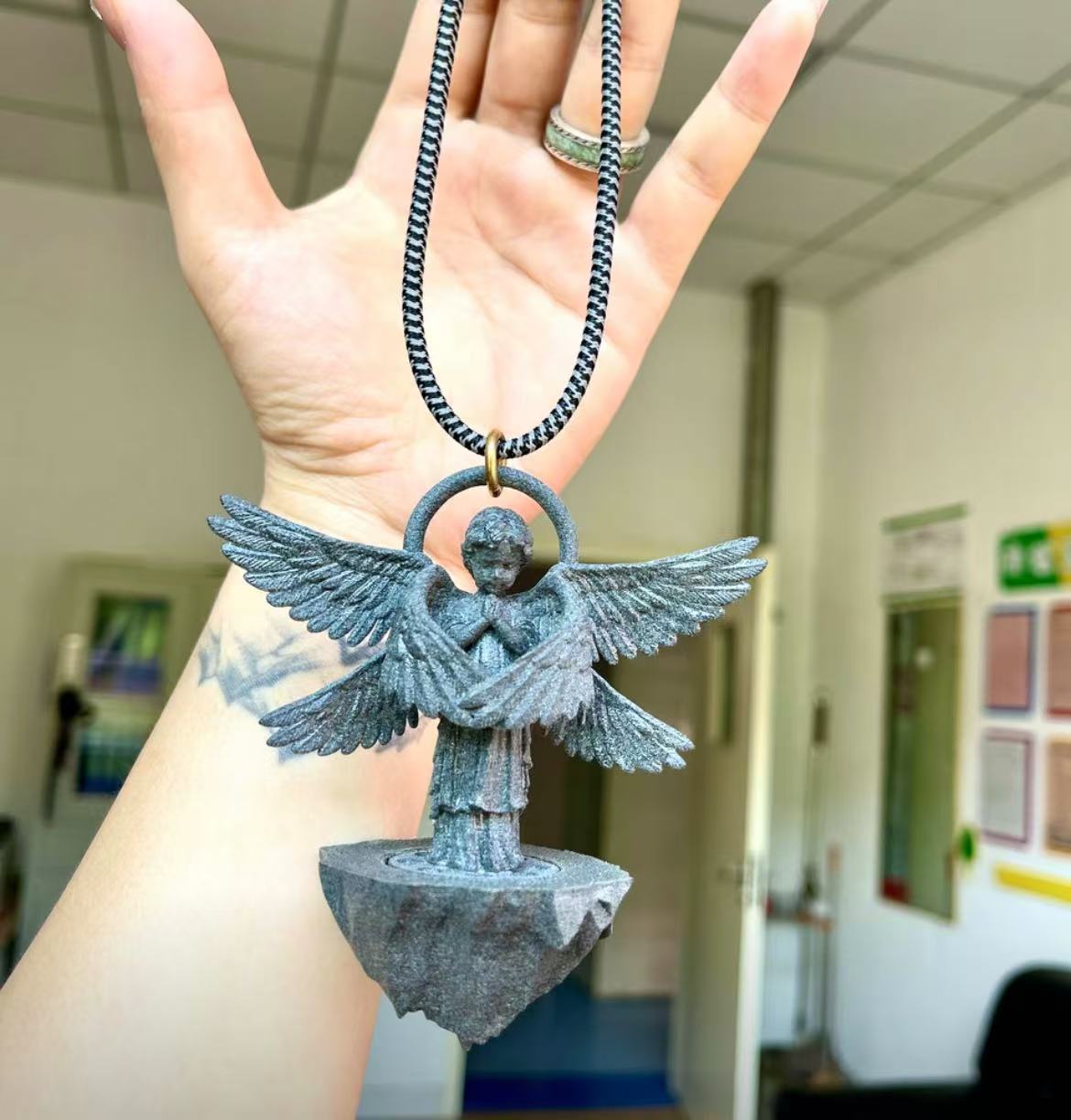 ollig·六翼天使車載香薰香氛個性創意禮物品 高級汽車內飾香水吊墜 - 图片 21