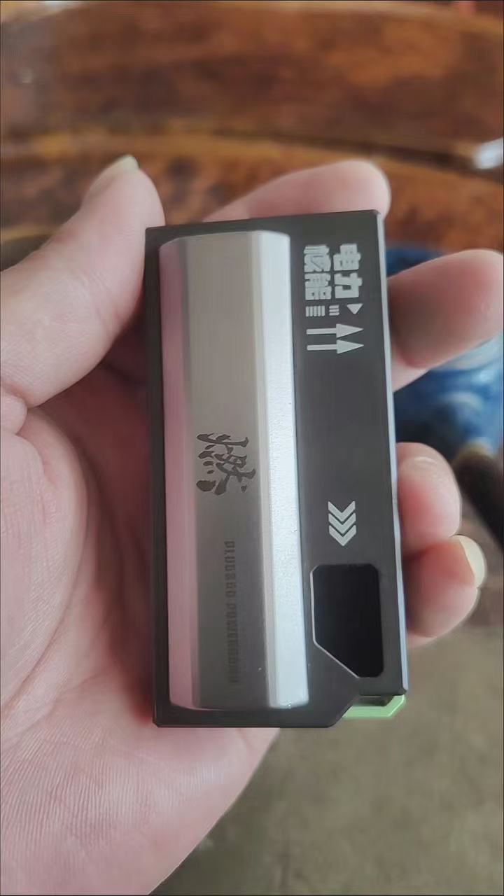 ollig·X-LIVE彈射膠囊電源迷你小巧便攜式行動電源輕薄蘋果安卓 - 图片 18