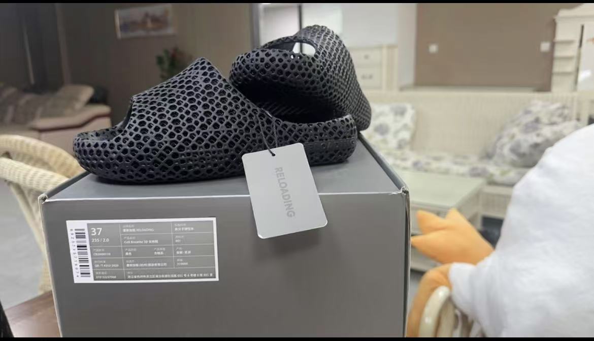 ollig·Reloading 3D打印拖鞋2.0情侶戶外高能運動拖鞋 - 图片 13