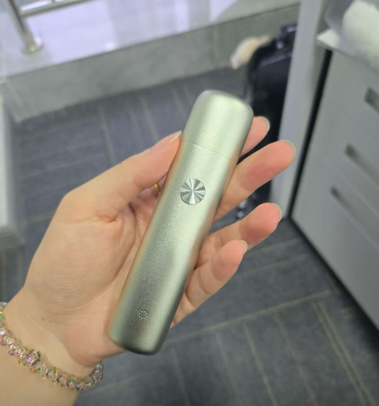 ollig·zdeer電子口噴口氣口臭清新噴霧電子吐霧氣水果味 - 图片 15